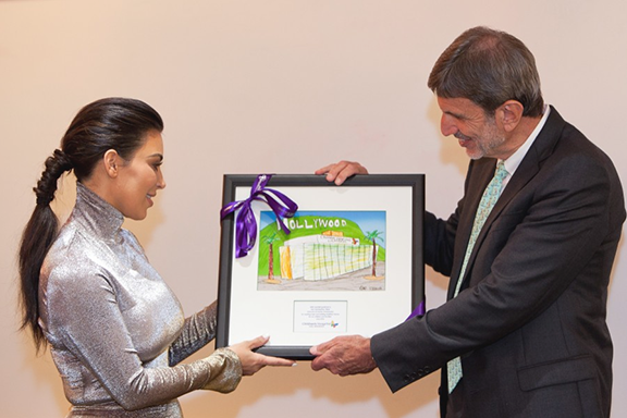 Kim Kardashian was honored at Children’s Hospital Los Angeles on June 1 for her long-standing friendship and support to the hospital. (Photo: armenianchurchwd.com)