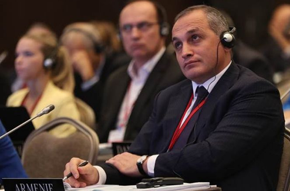 Armenian MP Koryun Nahapetyan at NATO's 62th  session in Istanbul (Source: Armenpress)