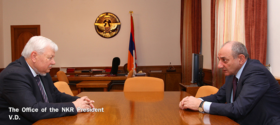 Artsakh President Bako Sahakian (right) receives OSCE chairman-in-office, Ambassador Andrzej Kasprzyk (Photo: president.nkr.am)