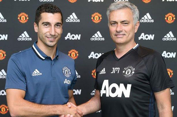 Mkhitaryan signs with Manchester United on July 6, 2016 (Photo: Getty Images)