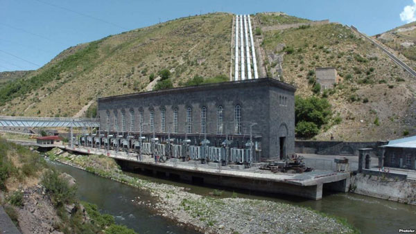 Vorotan Hydroelectric Facility in Armenia (Photo: Photolur)